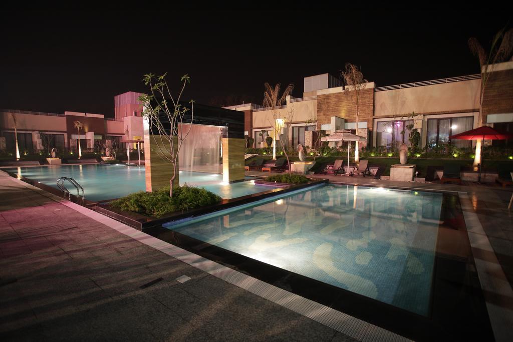 Oodles Hotel Neu-Delhi Exterior foto