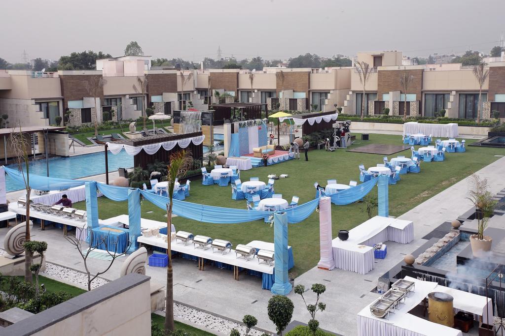 Oodles Hotel Neu-Delhi Exterior foto